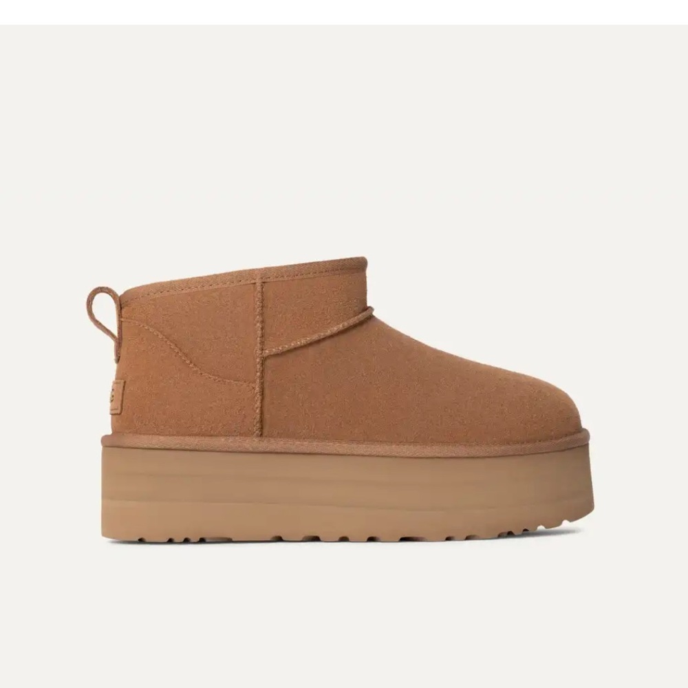 Ugg Classic Ultra Mini Platform - brand new in box